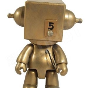 Mike Slobot 5 - Sentinel Class Moon Robot gold Qee front